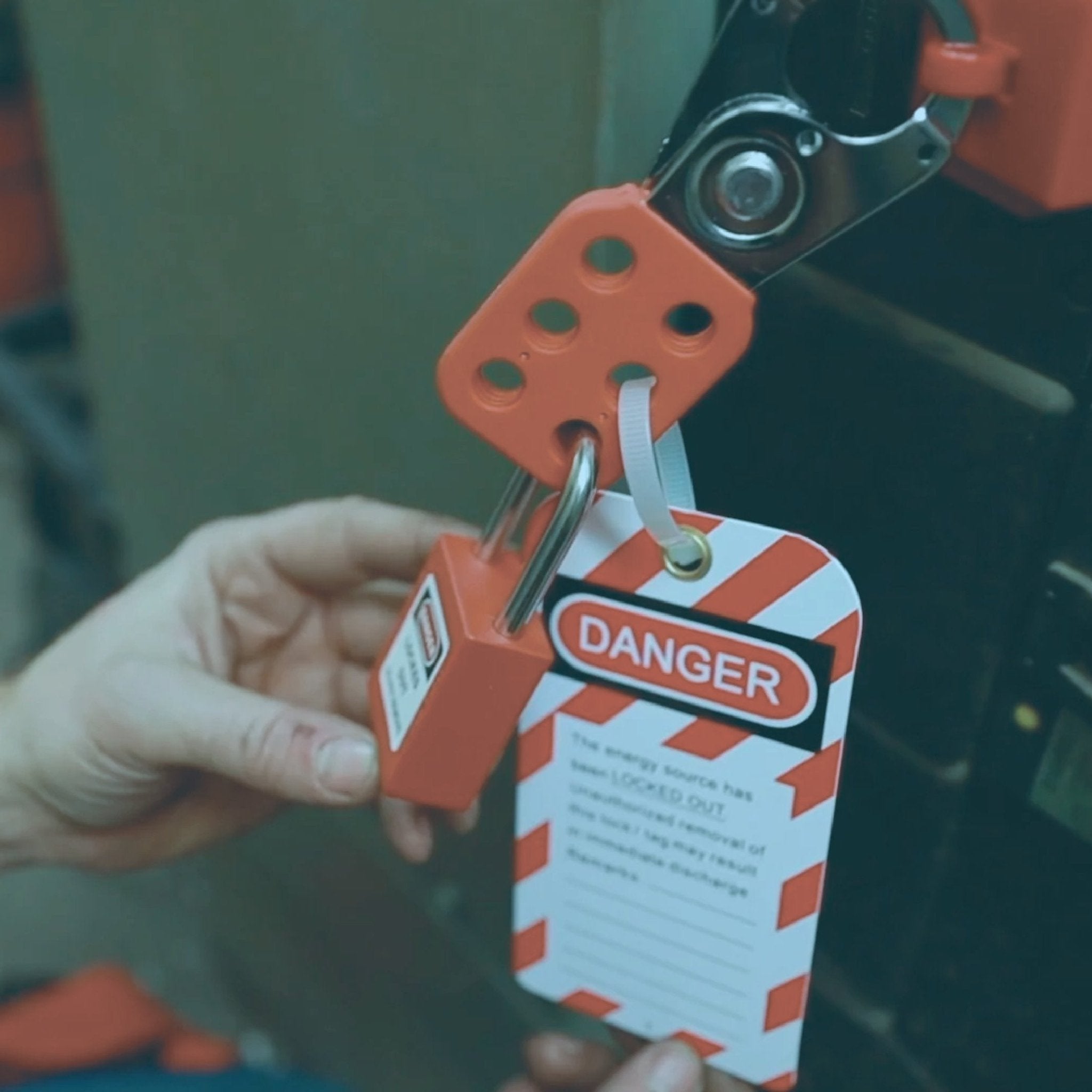 Tags & Lockout/Tagout Devices - CYANvisuals