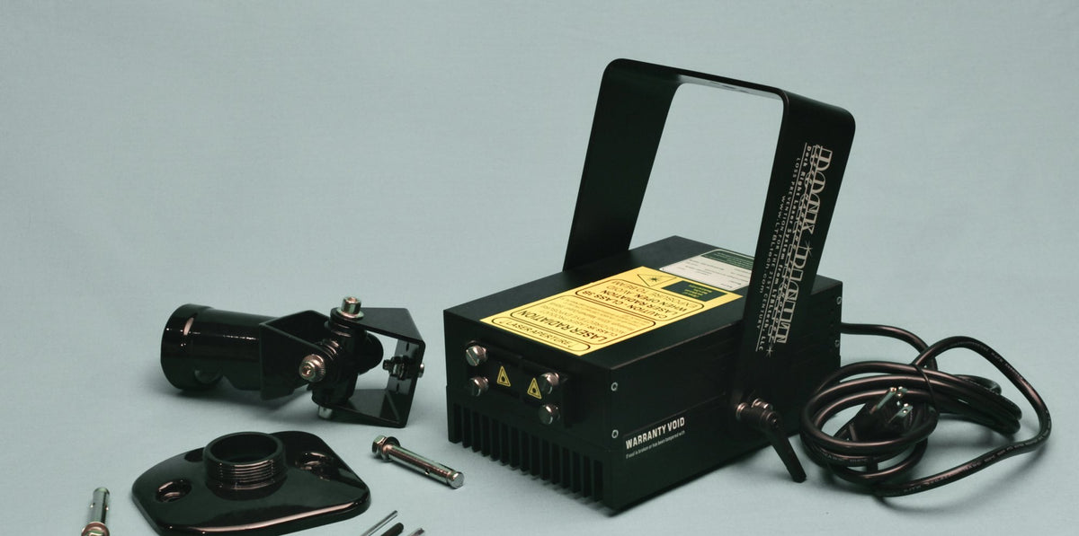 DockRight laser line projector with mounting bracket, hardware and wrench