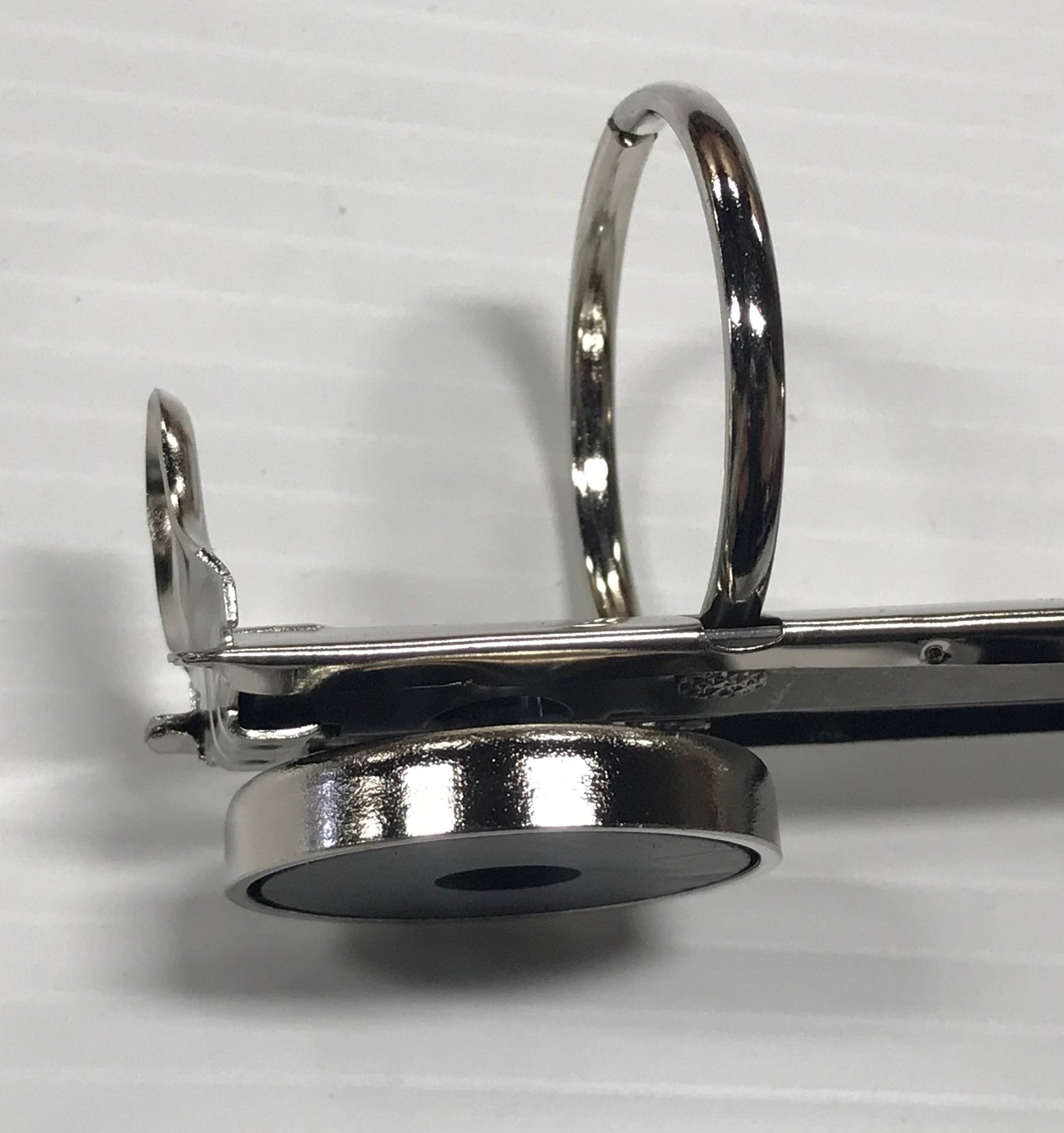 Magnetic Hanging Binder Rings, 3 Rings, 1.5", 20 lb Pull Strength. - CYANvisuals